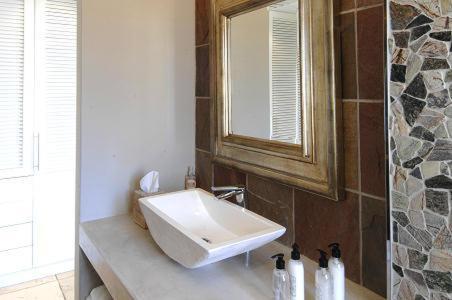 Aquavit Guest House เพลตเตนเบิร์กเบย์ ภายนอก รูปภาพ