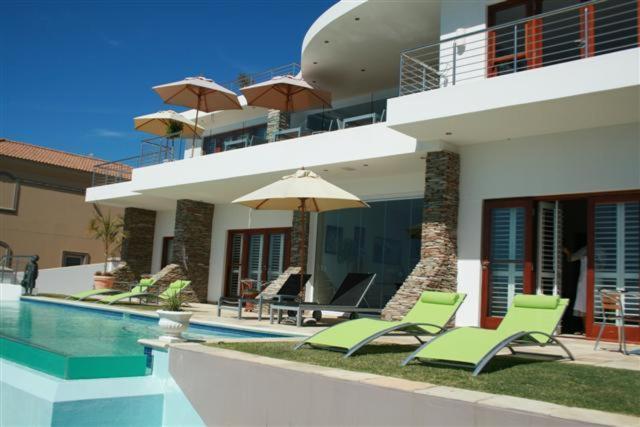 Aquavit Guest House เพลตเตนเบิร์กเบย์ ภายนอก รูปภาพ